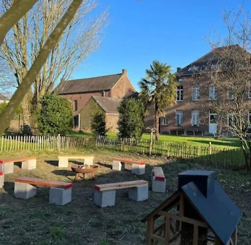 Сasa de vacaciones L'antoniade Flobecq